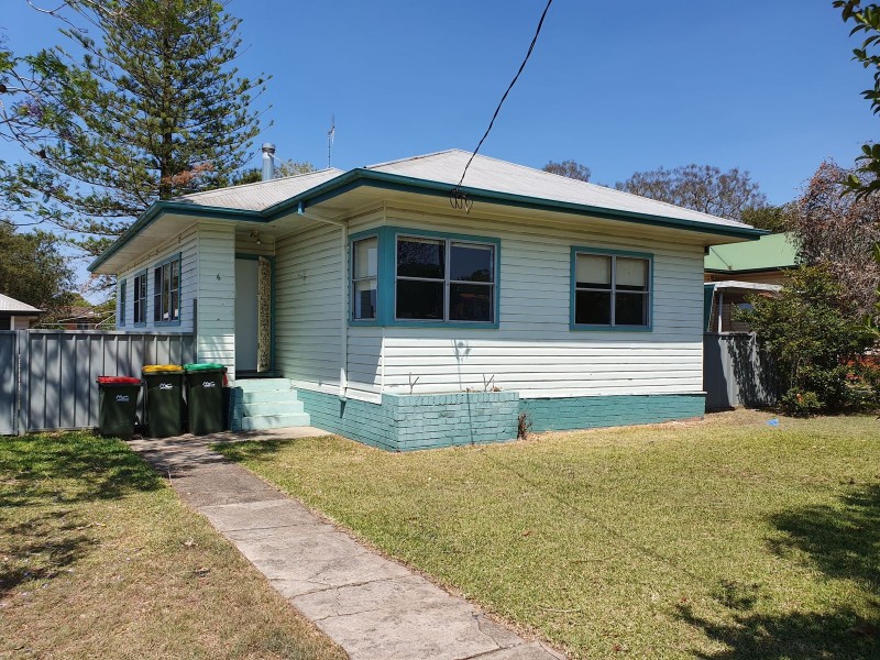 6 Gill Avenue, Taree NSW 2430