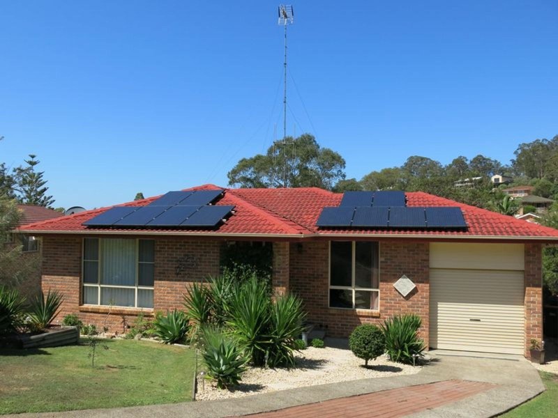 5 Coorong Place, Taree NSW 2430