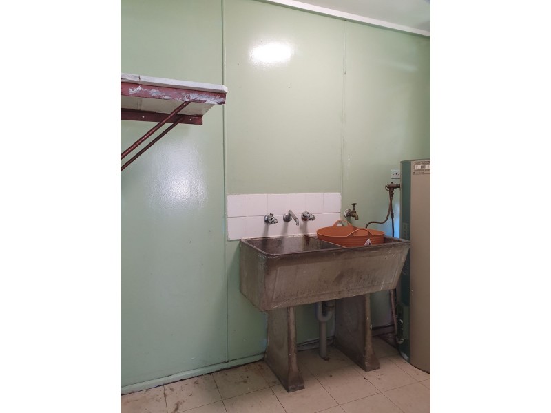 16 Ronald Road, Taree NSW 2430