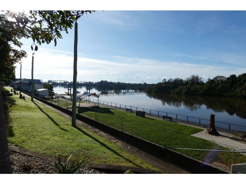 84 River Street, Taree NSW 2430