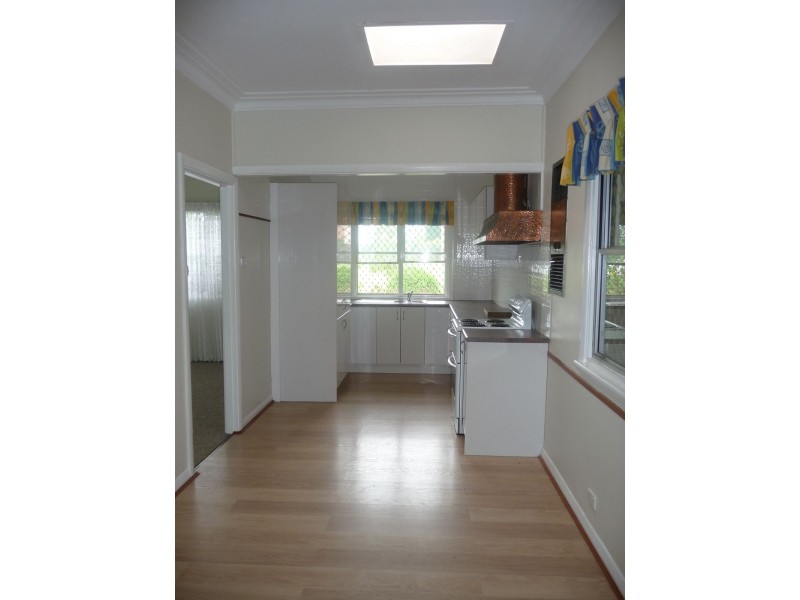 84 River Street, Taree NSW 2430