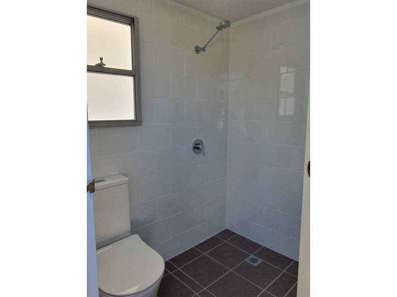 24 Joel Drive, Old Bar NSW 2430