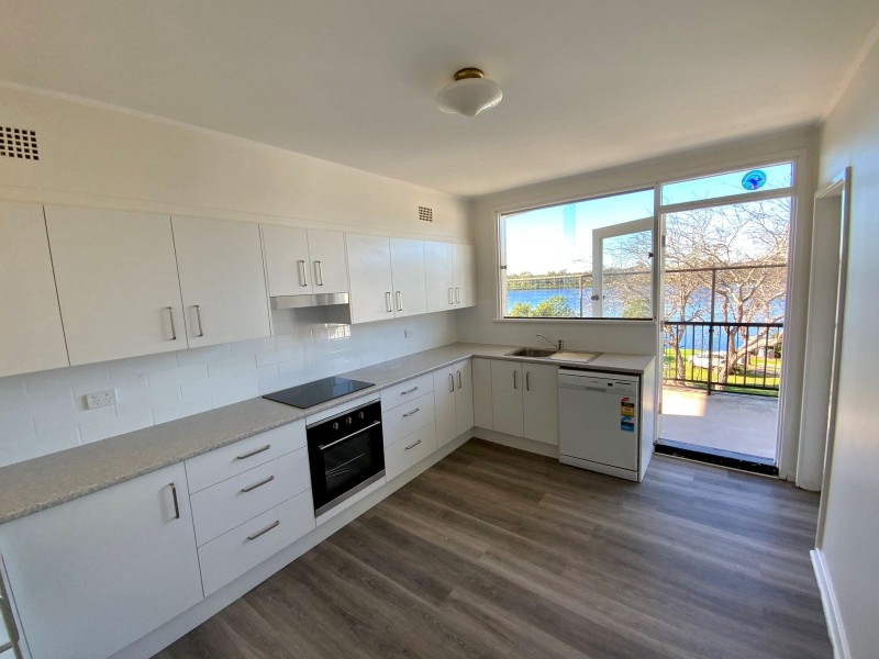 208-212 Victoria Street, Taree NSW 2430