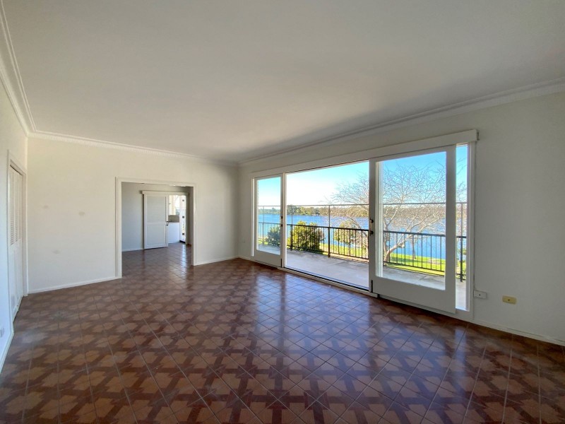 208-212 Victoria Street, Taree NSW 2430