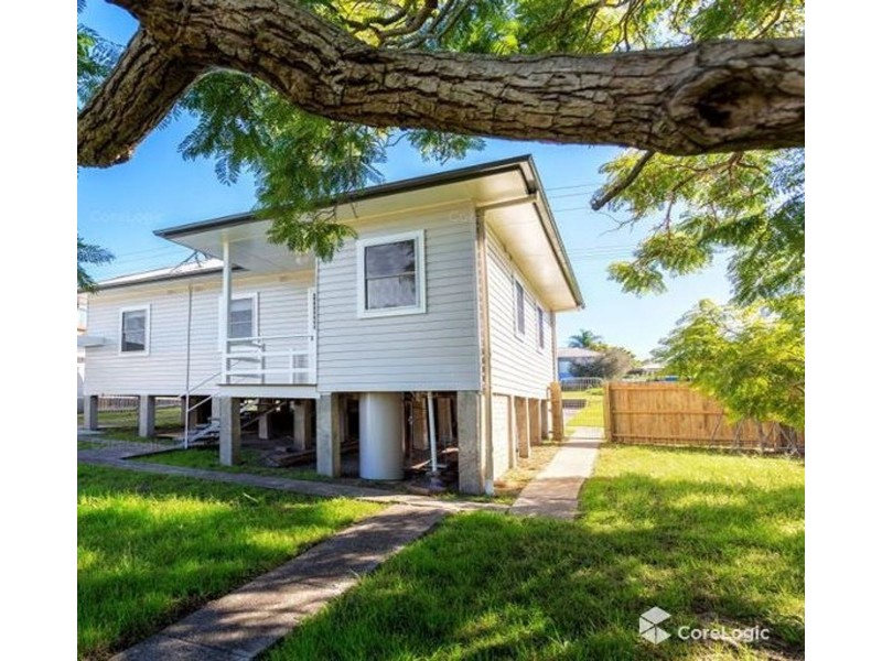 24 Robertson Street, Taree NSW 2430