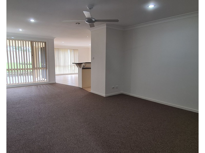 6 Pyrus Drive, Taree NSW 2430