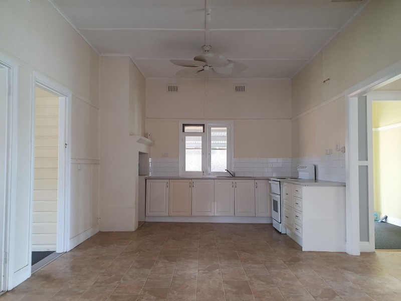 68 High Street, Taree NSW 2430