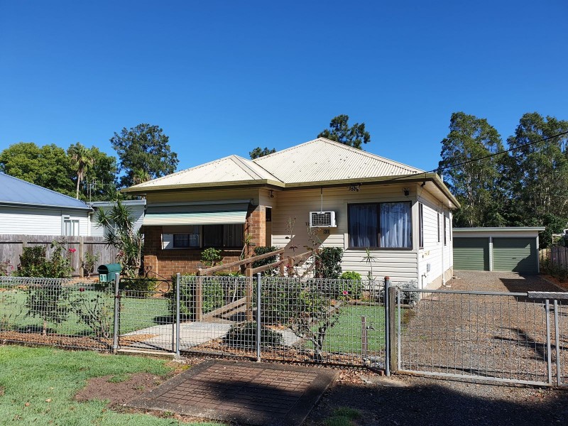 31 Pitt Street, Taree NSW 2430
