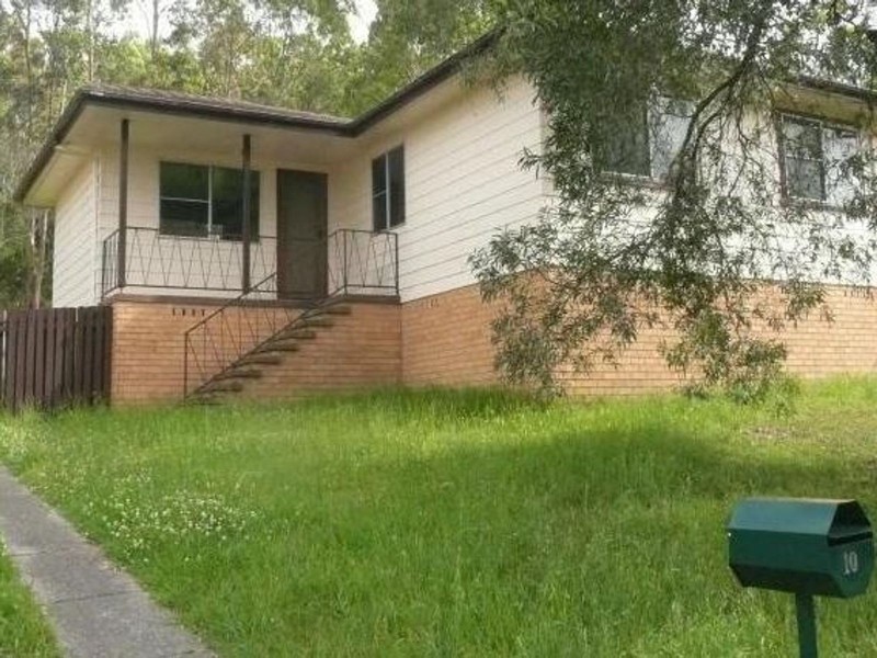 10 Fisher Street,, Taree NSW 2430