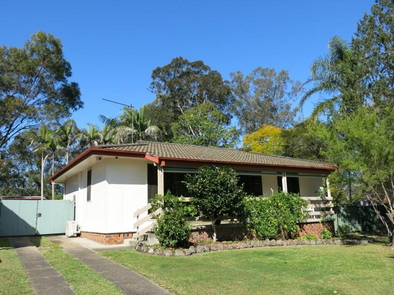 13 Cook Place, Taree NSW 2430