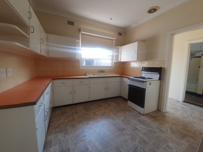 2./4 Boomerang Street, Taree NSW 2430