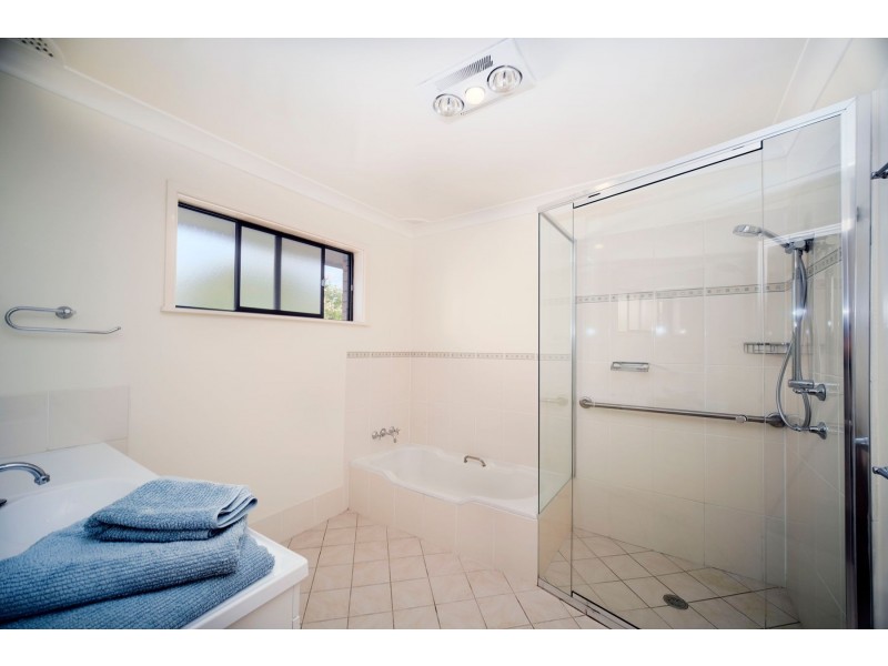 14 Apollo Close, Taree NSW 2430