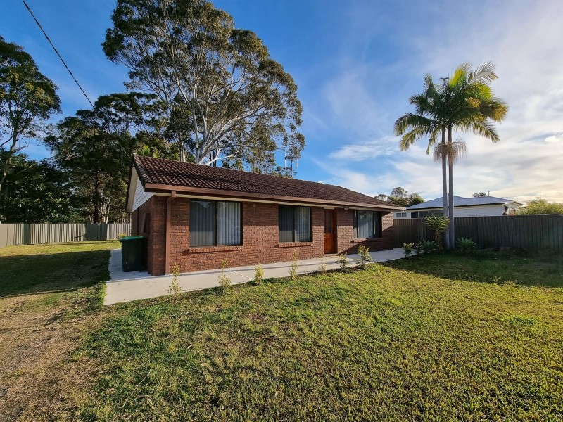 8  East Lansdowne Road, Lansdowne NSW 2430