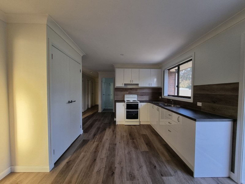 8  East Lansdowne Road, Lansdowne NSW 2430