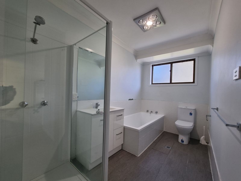 8  East Lansdowne Road, Lansdowne NSW 2430
