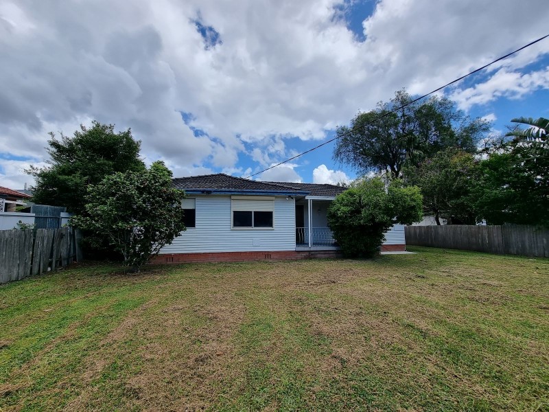 31 Mackay Street, Taree NSW 2430