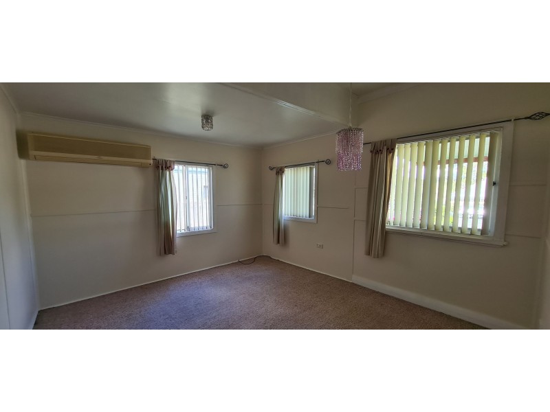 24 Primrose Street, Wingham NSW 2429