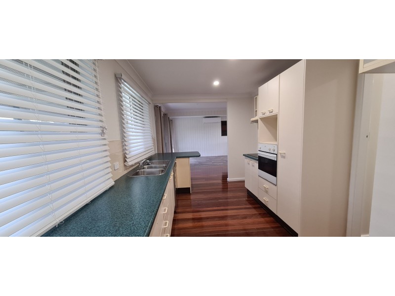 87 Edinburgh Drive, Taree NSW 2430