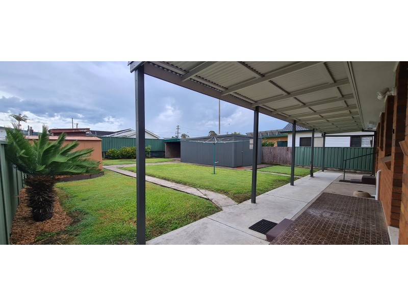 87 Edinburgh Drive, Taree NSW 2430