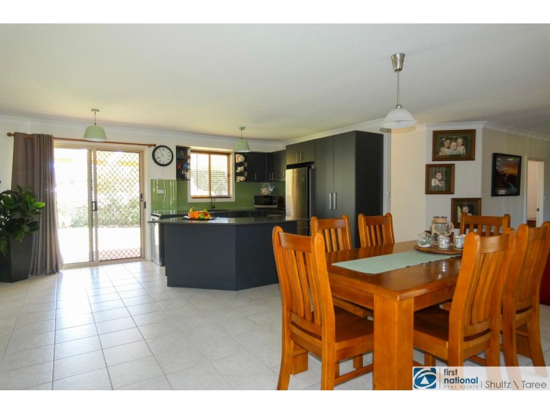 15 Rohini Place, Taree NSW 2430