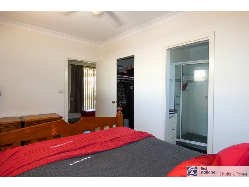 15 Rohini Place, Taree NSW 2430