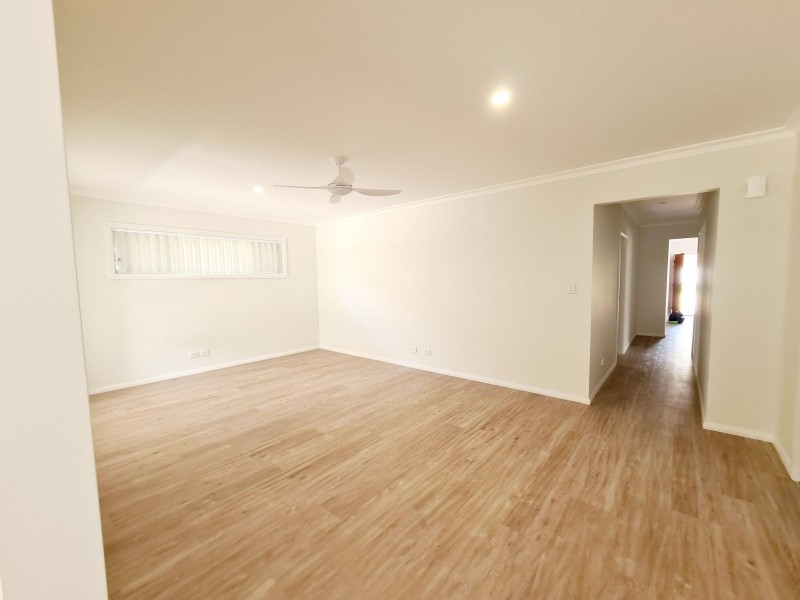 97a Talawong Dr, Taree NSW 2430