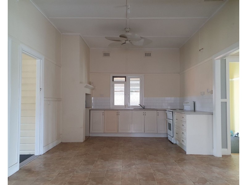 68 High Street, Taree NSW 2430