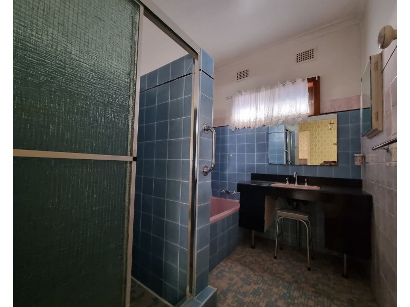 14 Short Street, Taree NSW 2430