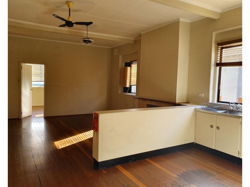 182 Victoria Street, Taree NSW 2430