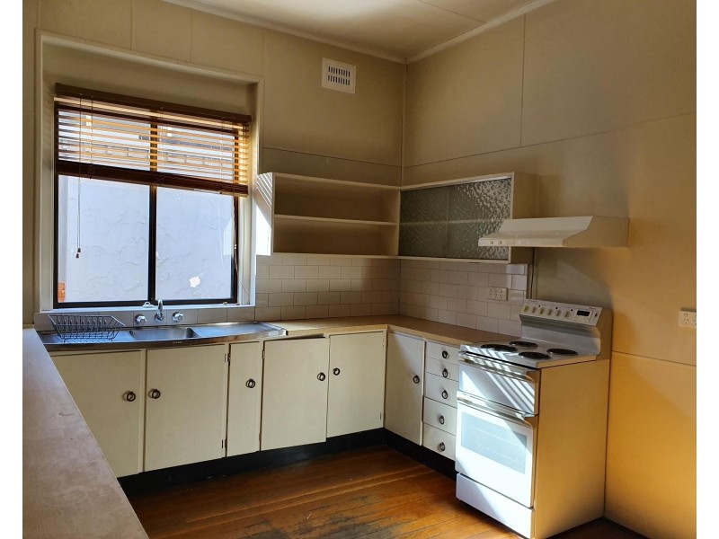 182 Victoria Street, Taree NSW 2430