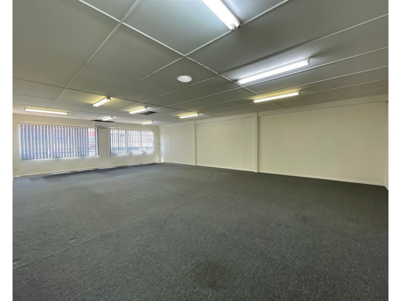 Suite 1/10-16 Pulteney Street, Taree NSW 2430