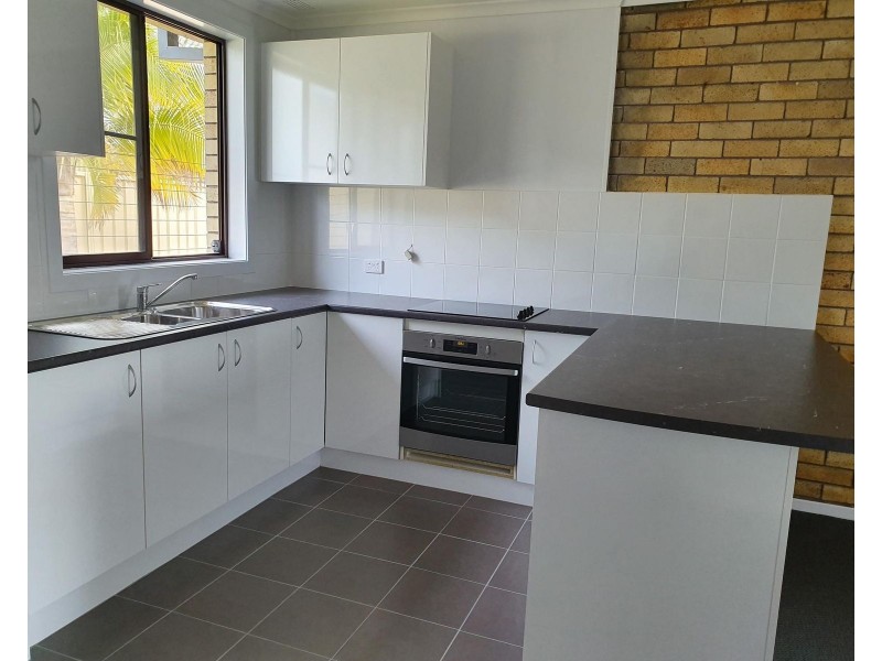 2/19 Frances Street, Taree NSW 2430