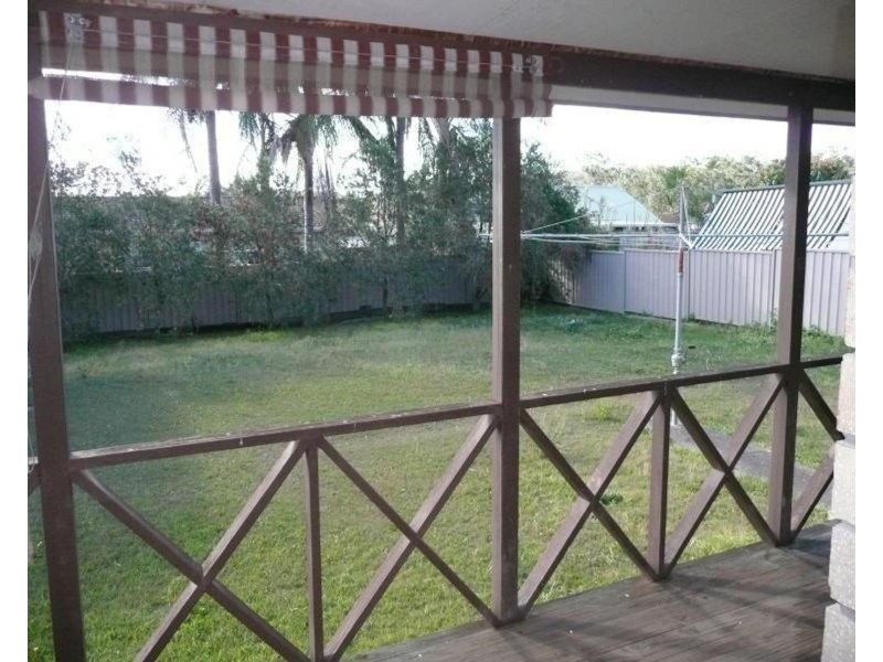 24 Hickory Crescent, Taree NSW 2430