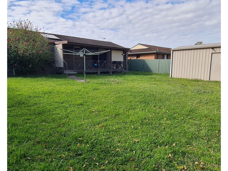 24 Hickory Crescent, Taree NSW 2430