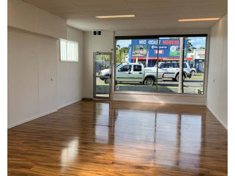 Shop 4A/32  Beeton Parade, Taree NSW 2430