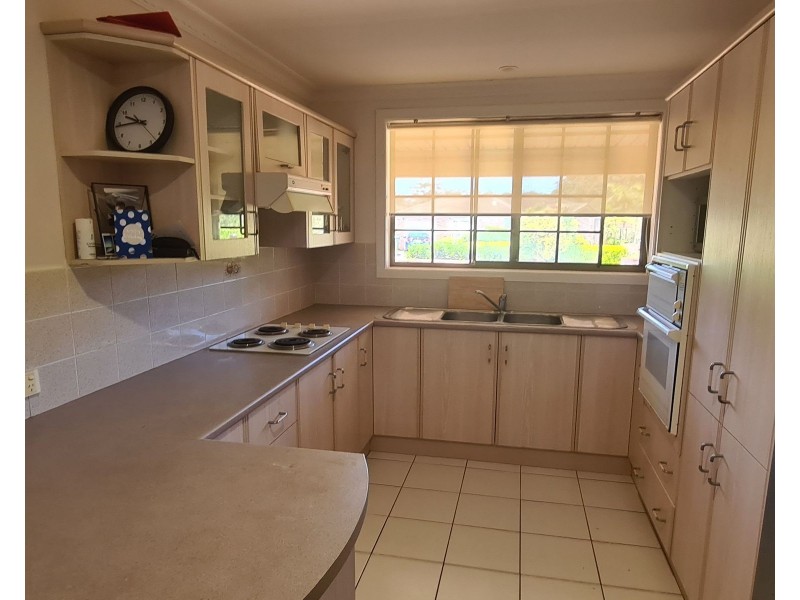 1/1 Carrabeen Drive, Old Bar NSW 2430