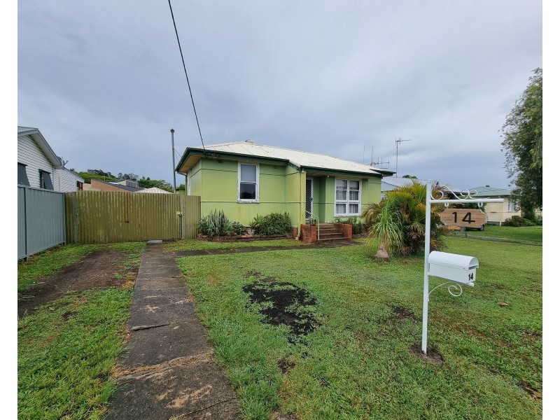 14 Plummer Street, Taree NSW 2430