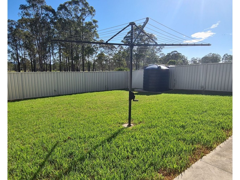 95a Talawong Dr, Taree NSW 2430