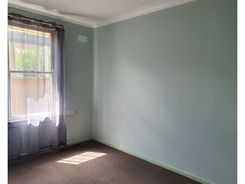 16 Ronald Road, Taree NSW 2430
