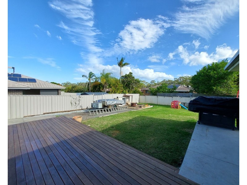 11 Pyrus Drive, Taree NSW 2430