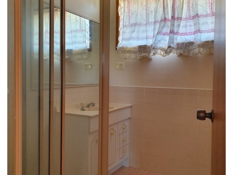 8/125 Edinburgh Drive, Taree NSW 2430