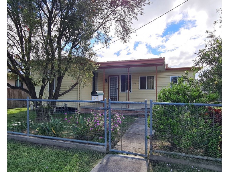 24 Primrose Street, Wingham NSW 2429