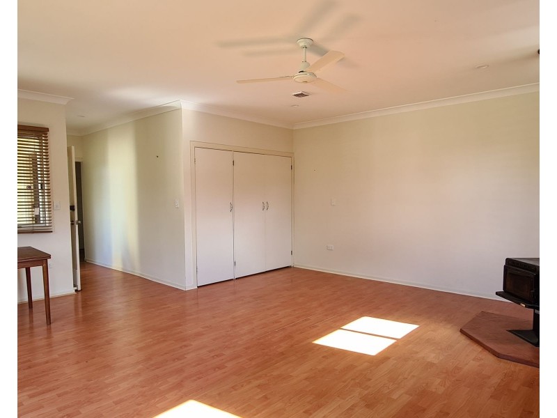 24 Primrose Street, Wingham NSW 2429