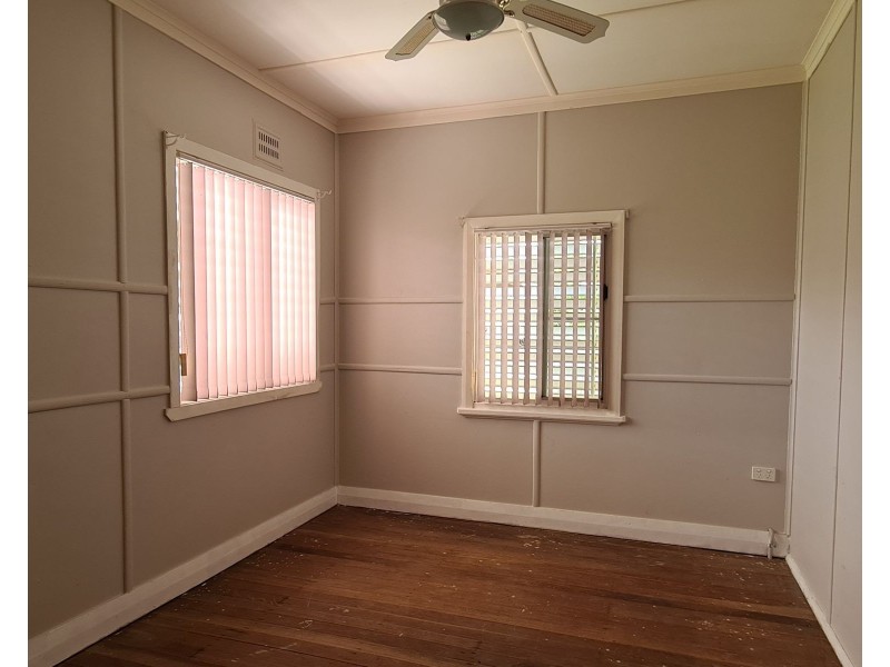 24 Primrose Street, Wingham NSW 2429