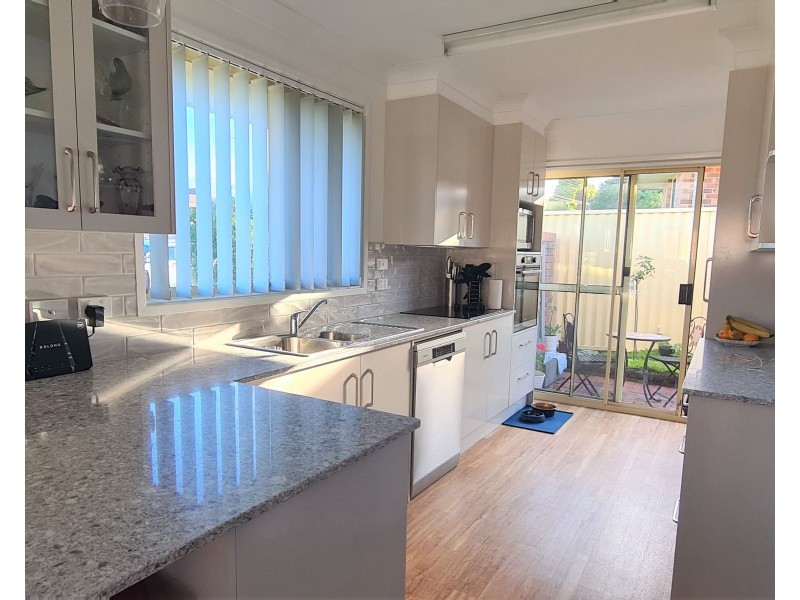 1/89 Old Bar Road, Old Bar NSW 2430