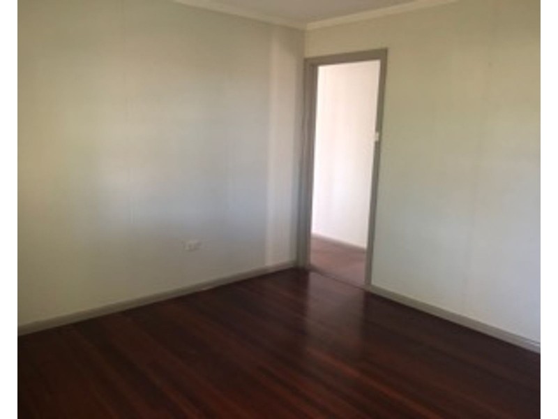 2/3  St Vincent Street,, Taree NSW 2430