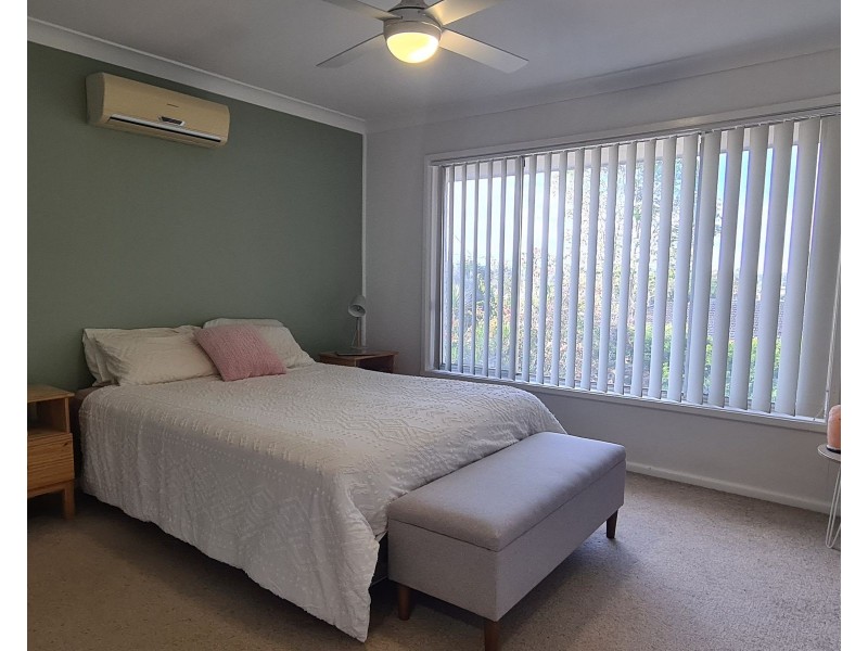 8 Gleeson Crescent, Taree NSW 2430