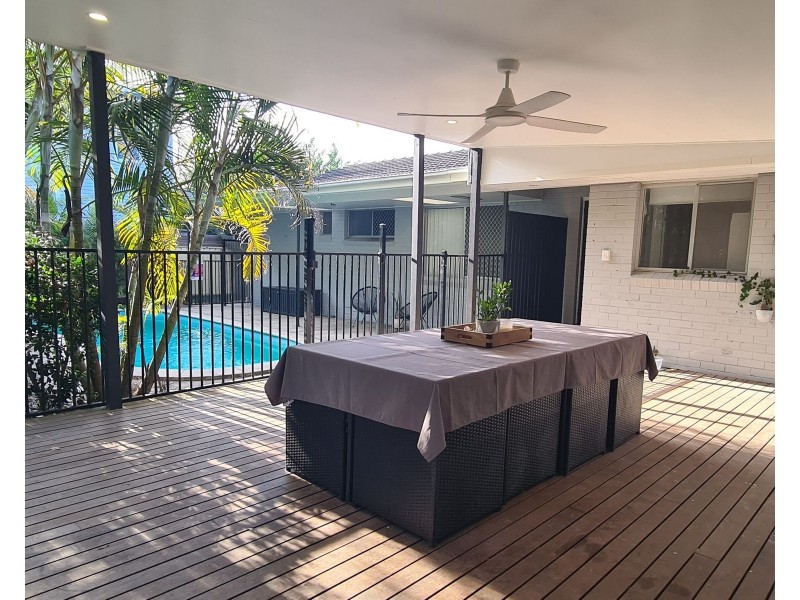8 Gleeson Crescent, Taree NSW 2430