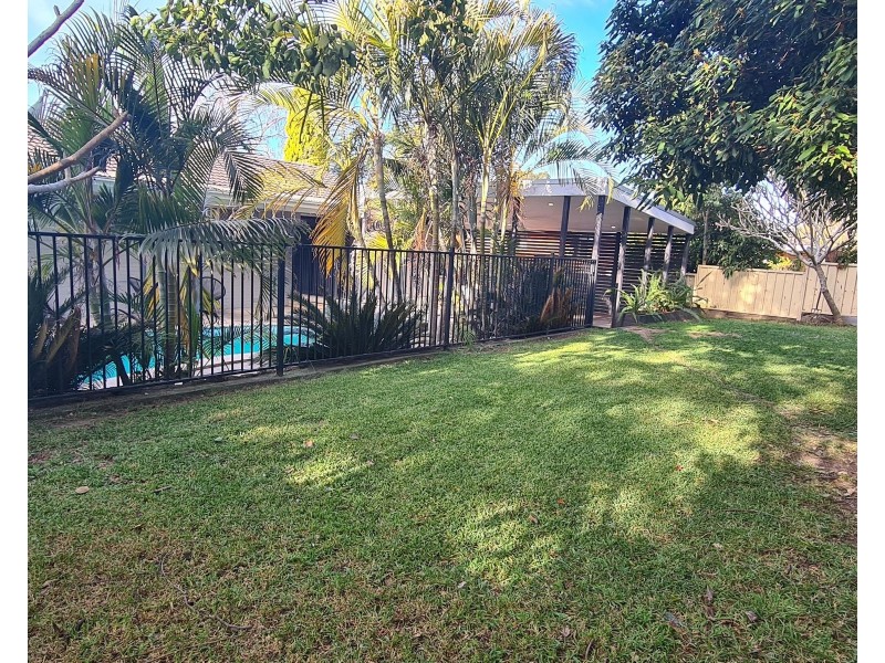 8 Gleeson Crescent, Taree NSW 2430