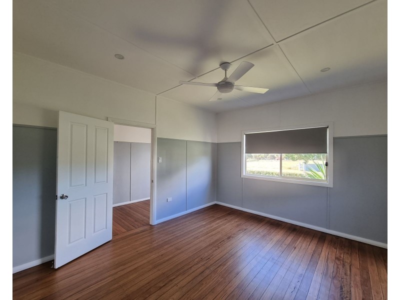 81 Edinburgh Drive, Taree NSW 2430